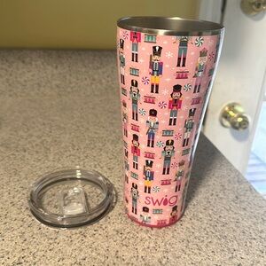 Swig Pink Nutrcracker 32 oz Cup